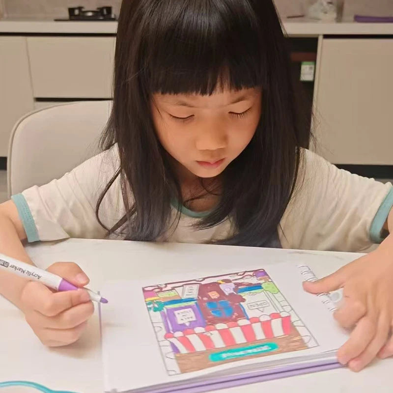 New Coloring Book: BOBBIE GOODS, Creative